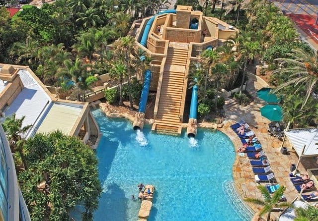 Private Transfer: Johannesburg to Sun City/Pilanesberg National Park